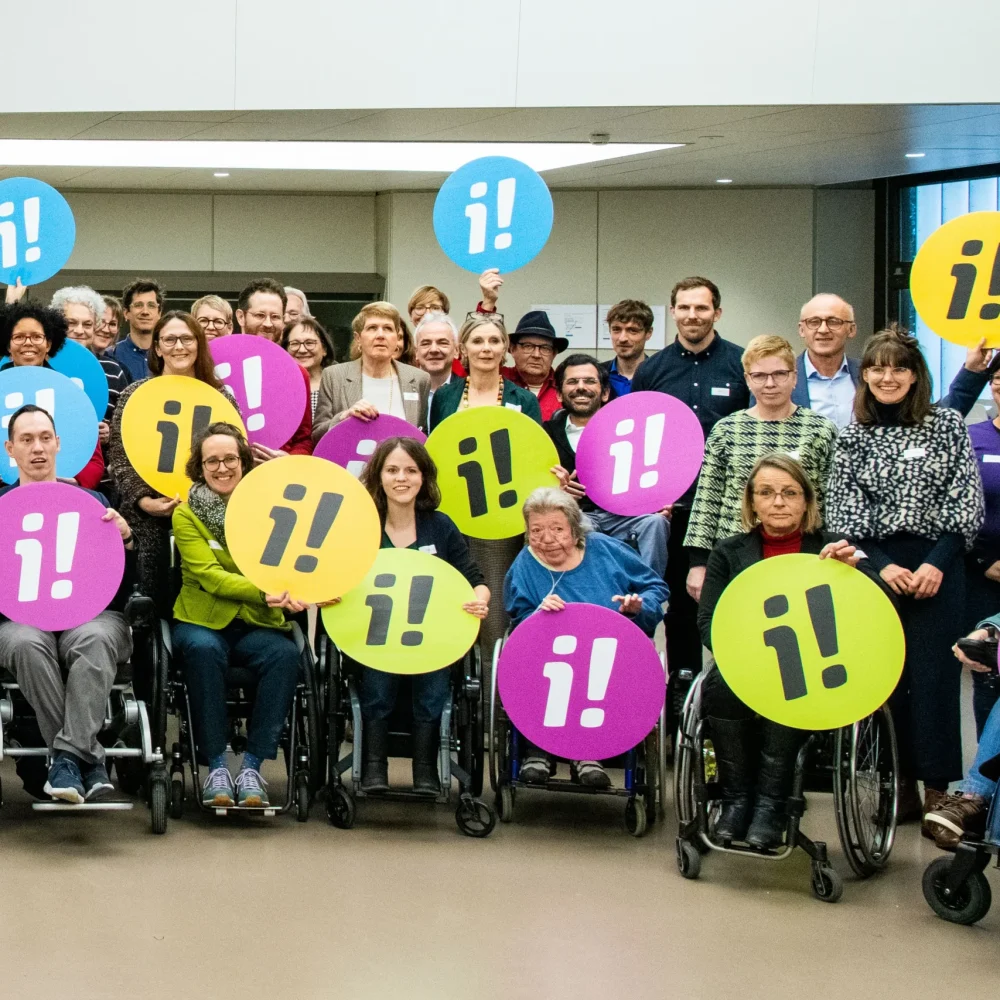 Gruppenfoto für die Inklusions-Initiative anlässlich der gemeinsamen DV von Inclusion Handicap und Agile.ch.